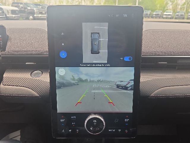 Certified 2022 Ford Mustang Mach-E Premium AWD/4WD image 31