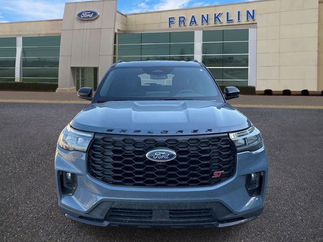Certified 2025 Ford Explorer ST AWD/4WD image 2