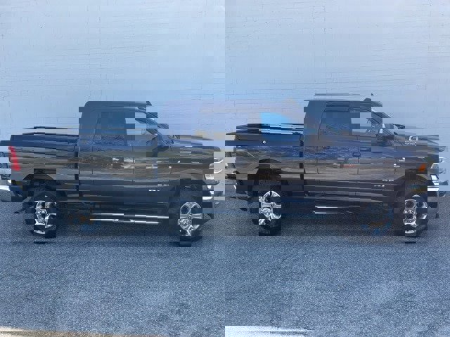 Used 2021 RAM 2500 Big Horn w/ Level 2 Equipment Group image 2