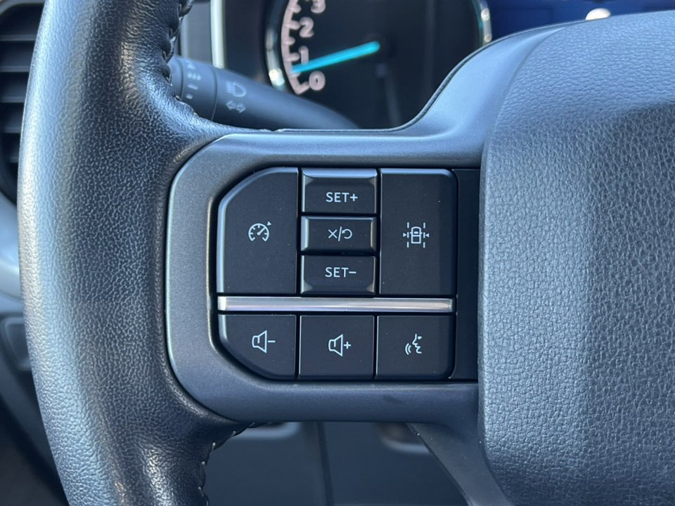 Certified 2022 Ford F150 XLT w/ Equipment Group 302A High image 32