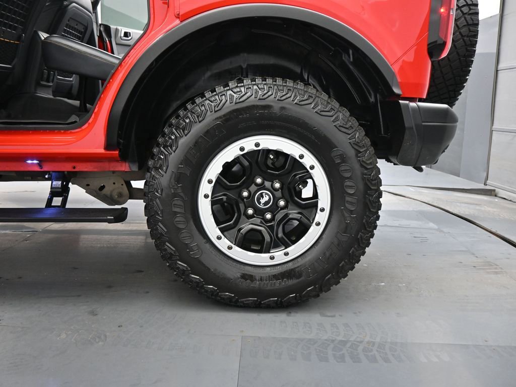 Certified 2021 Ford Bronco Badlands image 24