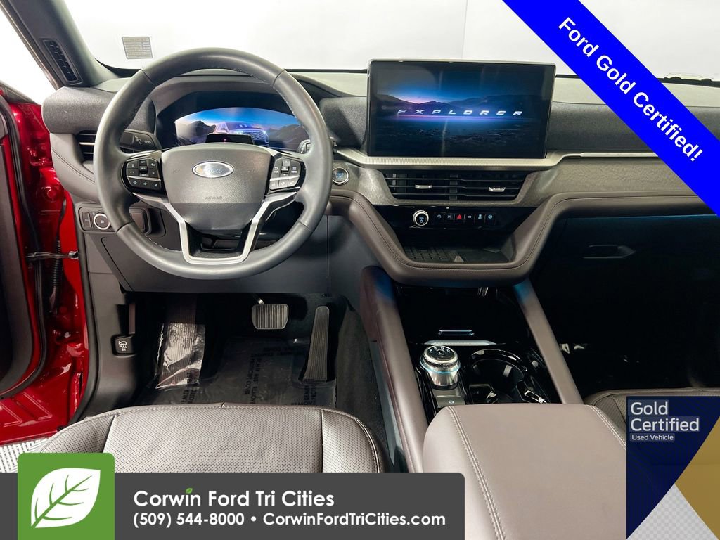Certified 2025 Ford Explorer Platinum w/ Ultimate Package image 27