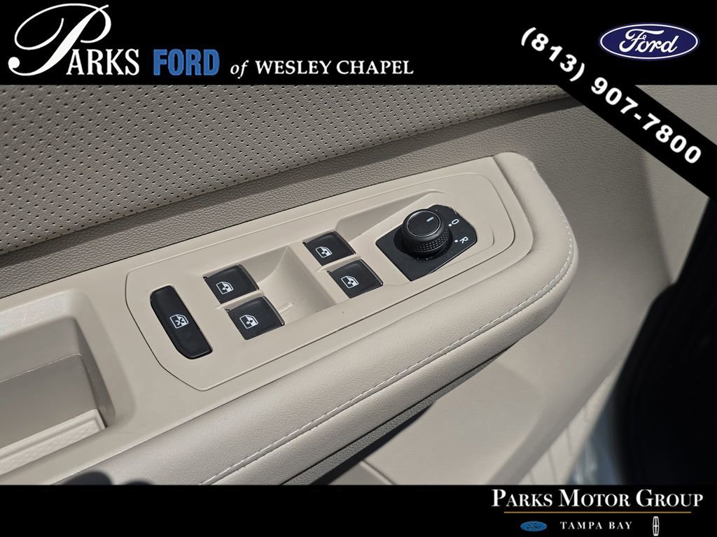 Used 2025 Volkswagen Atlas SE FWD image 18