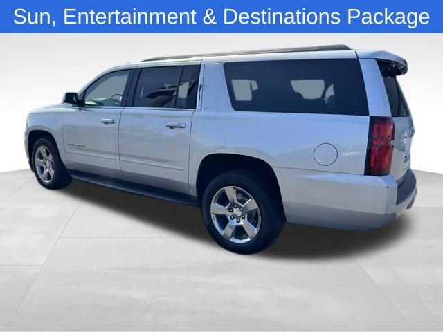 Used 2019 Chevrolet Suburban LT image 3