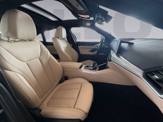 Used 2023 BMW i4 eDrive35 image 17