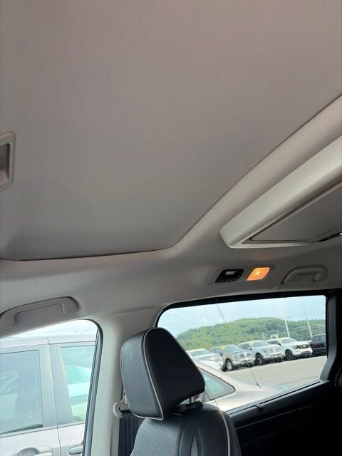Used 2025 Honda Odyssey Elite image 22