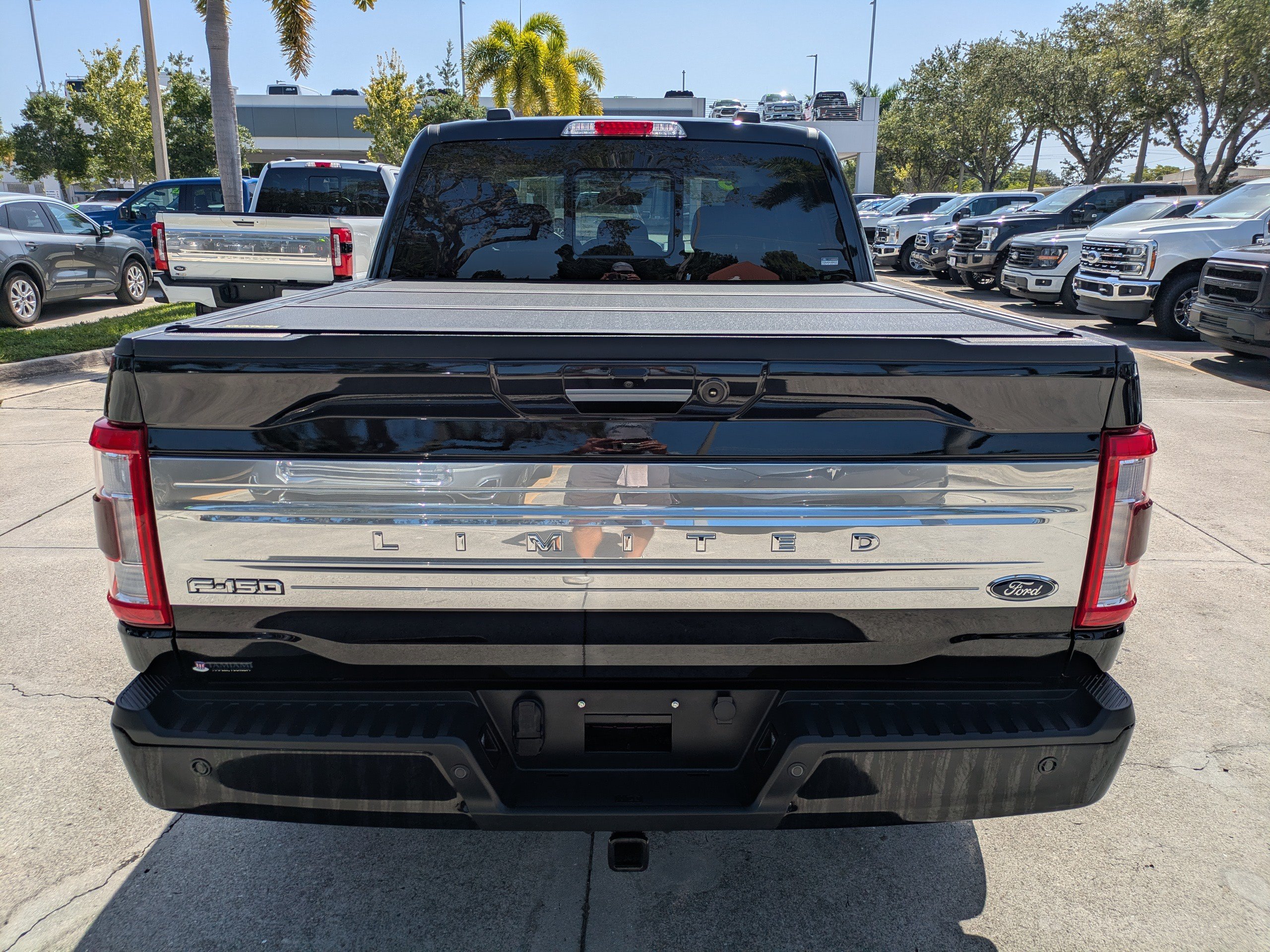 Certified 2023 Ford F150 Limited AWD/4WD image 5