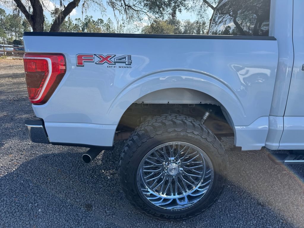 Certified 2022 Ford F150 XLT w/ Equipment Group 302A High image 26