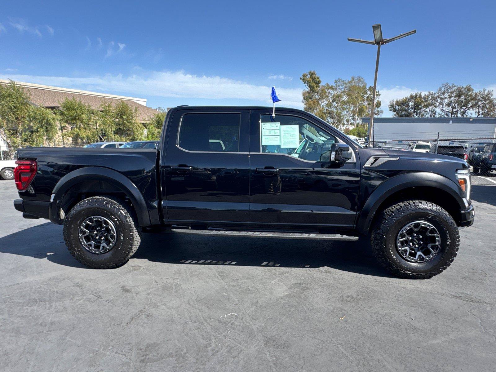Certified 2025 Ford F150 Raptor w/ Equipment Group 803A Raptor R AWD/4WD image 7