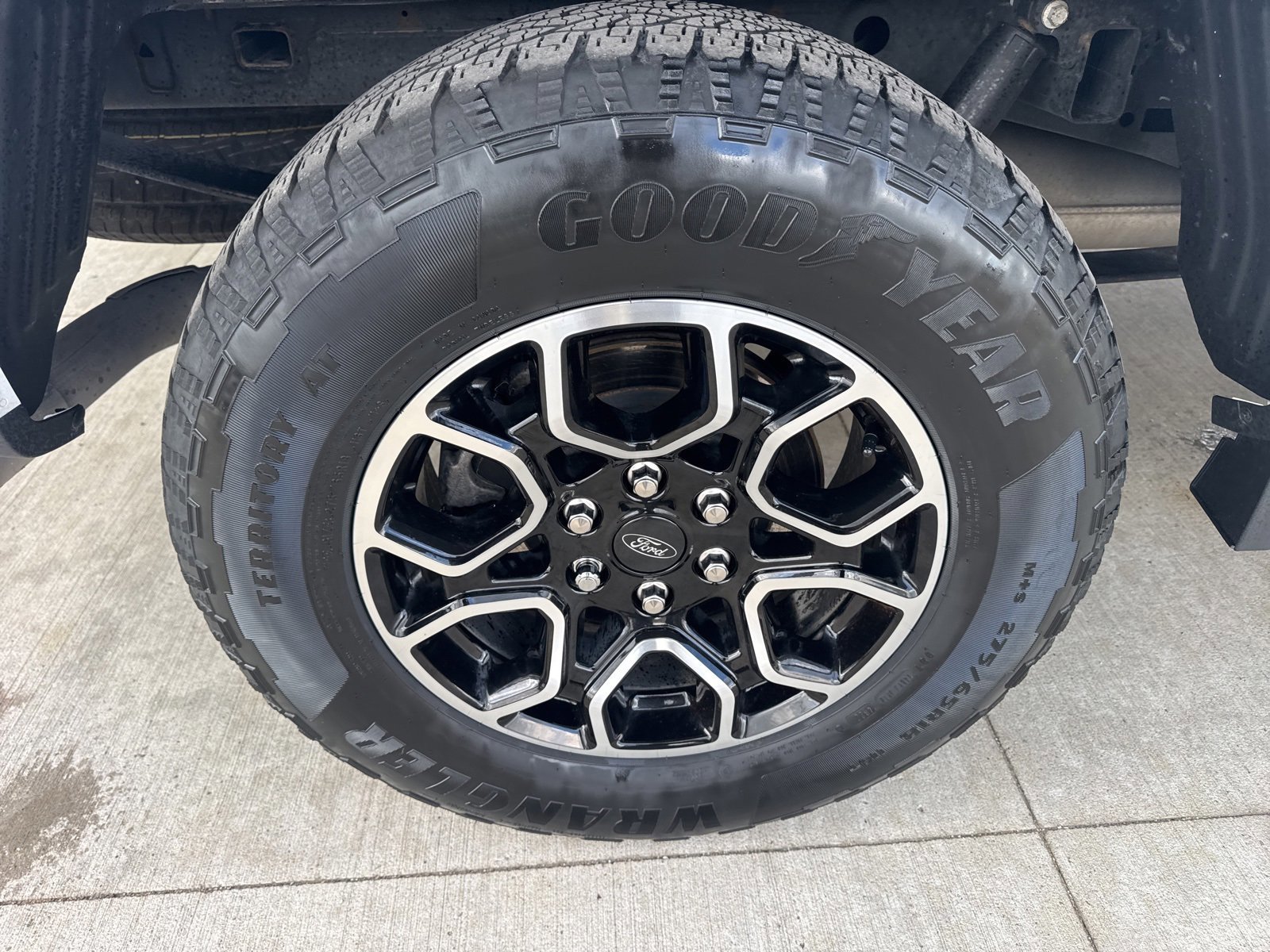 Certified 2023 Ford F150 XLT w/ Equipment Group 302A High image 22