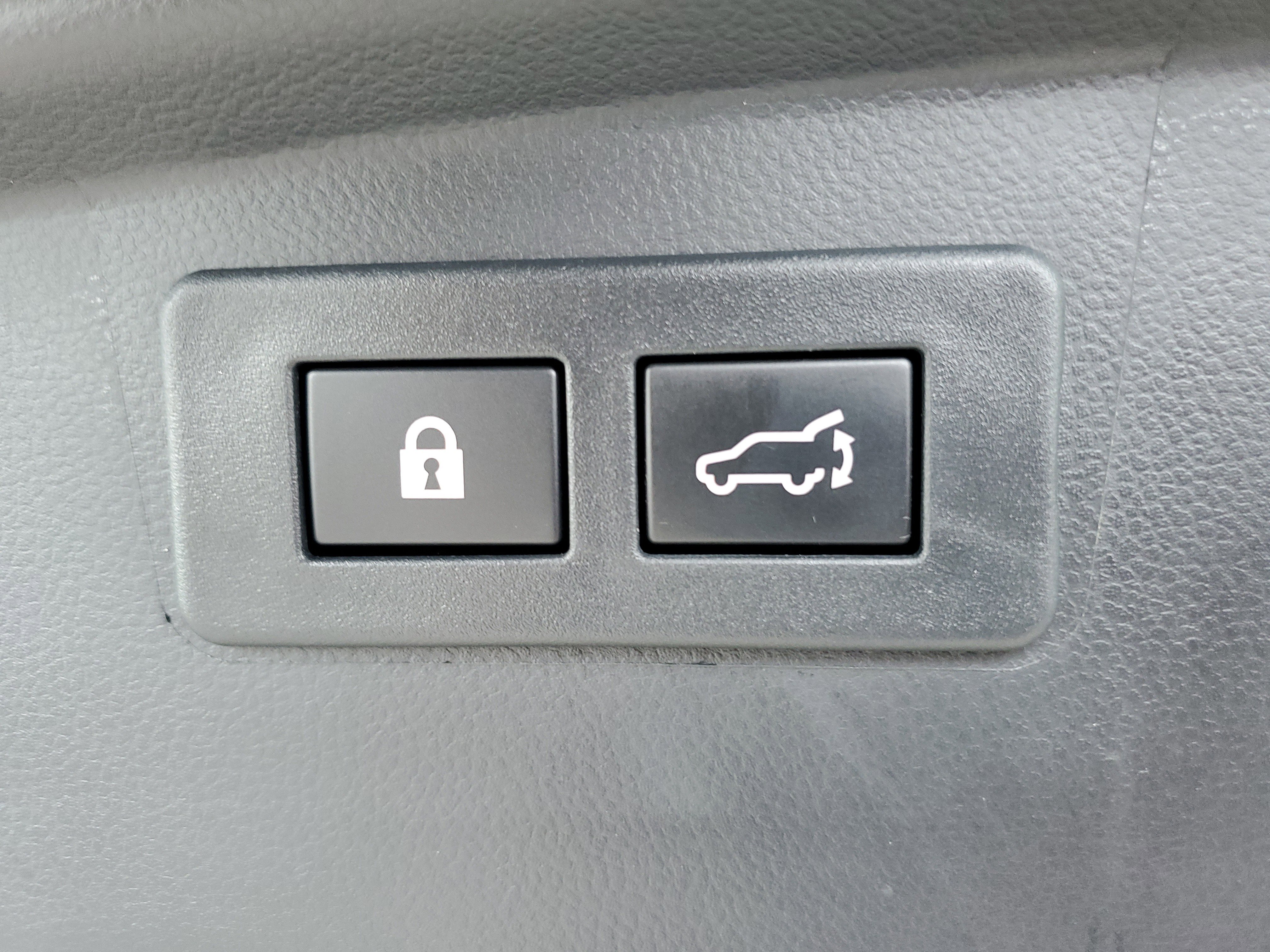 Used 2024 Subaru Outback Touring AWD/4WD image 12