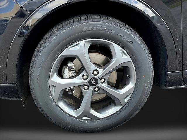 Certified 2024 Ford Escape ST-Line AWD/4WD image 33