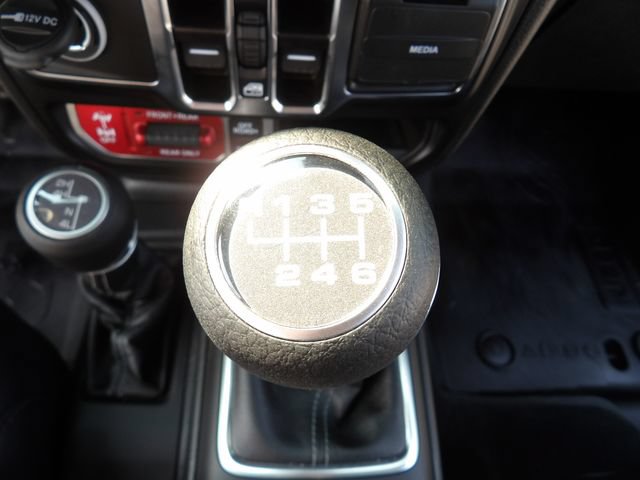 Used 2024 Jeep Wrangler Unlimited Rubicon AWD/4WD image 23