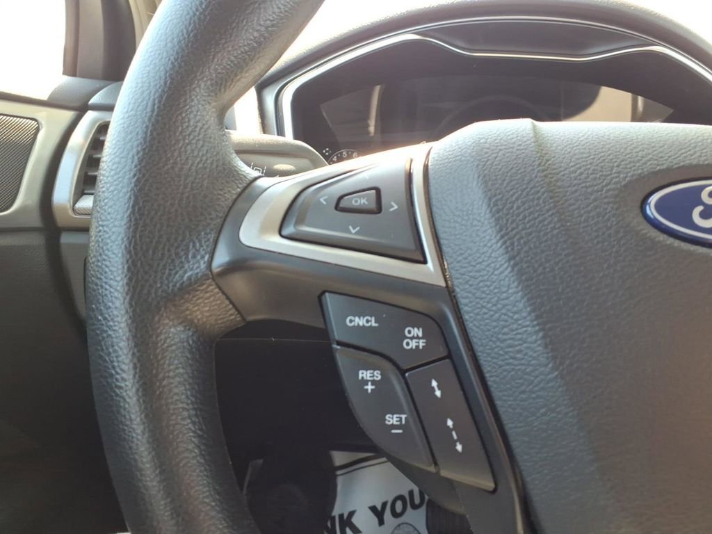 Certified 2020 Ford Fusion SE FWD image 15