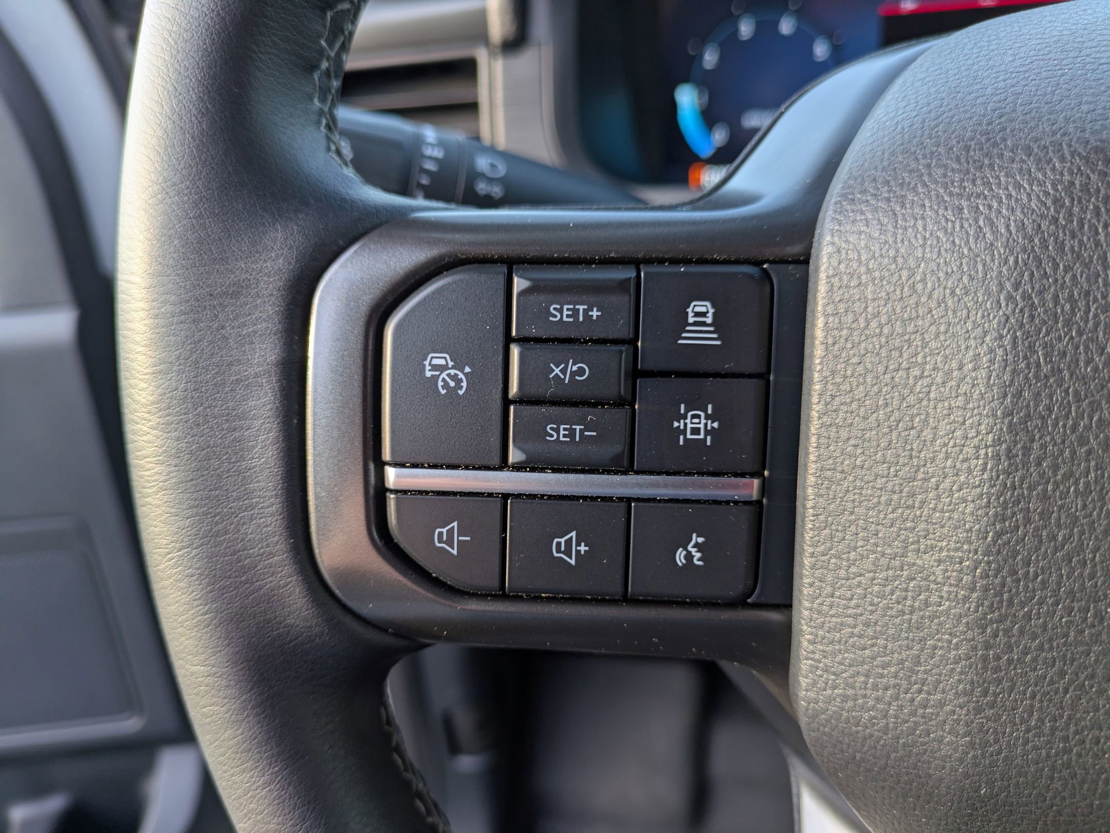 Certified 2024 Ford F150 XLT w/ Equipment Group 302A MID AWD/4WD image 21