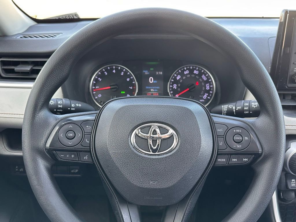 Used 2019 Toyota RAV4 XLE w/ Convenience Package image 26