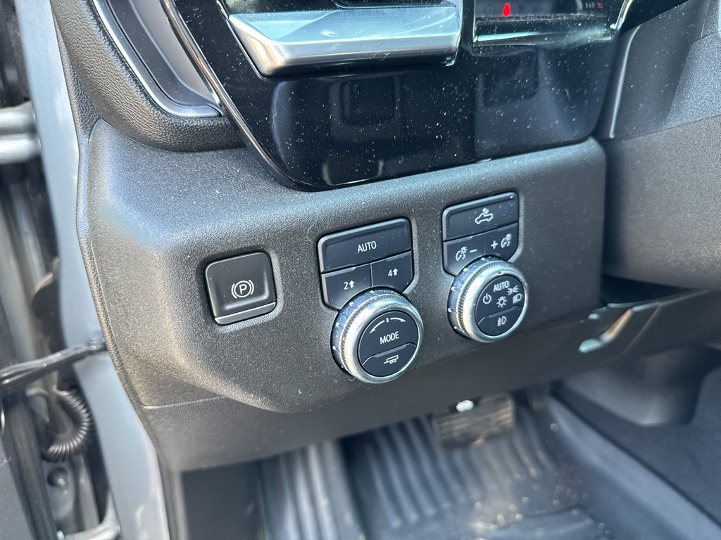 Used 2023 GMC Sierra 1500 Elevation AWD/4WD image 11