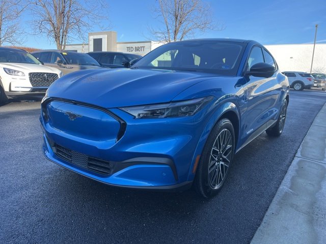 Certified 2025 Ford Mustang Mach-E Premium image 3