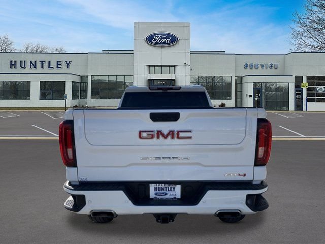 Used 2024 GMC Sierra 1500 AT4 w/ Technology Package AWD/4WD image 4