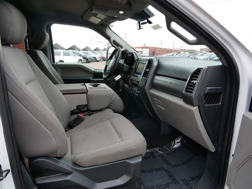Certified 2020 Ford F350 XLT AWD/4WD image 8