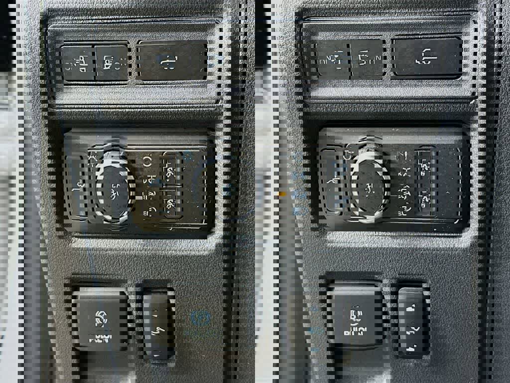 Certified 2021 Ford F150 Lariat w/ Tow Technology Package image 26