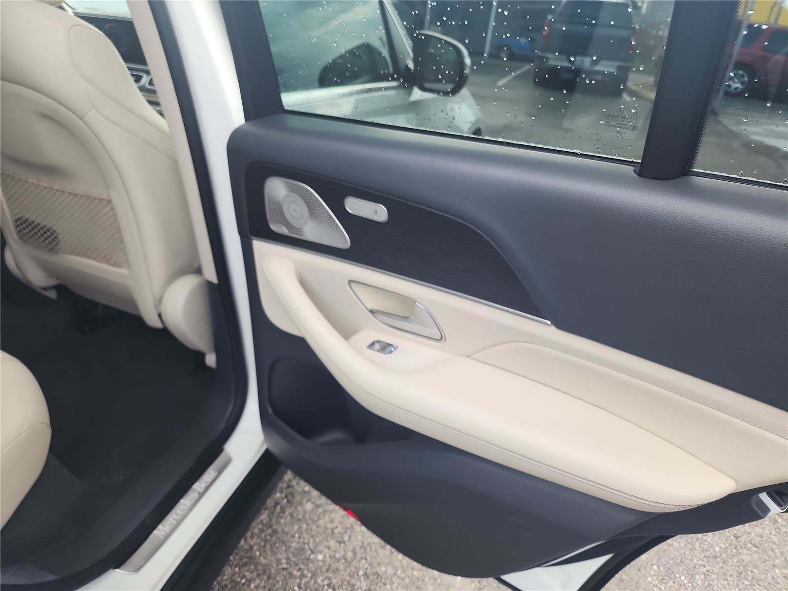 Used 2020 Mercedes-Benz GLE 350 4MATIC image 26