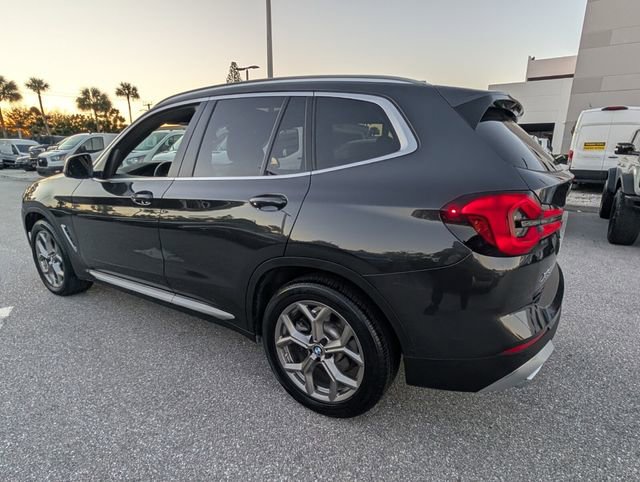 Used 2024 BMW X3 sDrive30i w/ Convenience Package RWD image 9