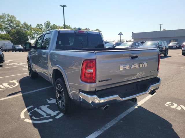 Used 2025 RAM 1500 Laramie AWD/4WD image 7