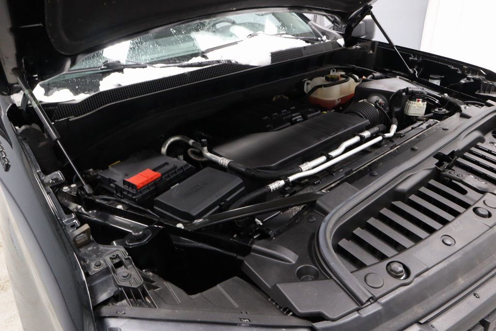 Used 2023 Chevrolet Silverado 1500 Custom w/ LPO, Dark Essentials Package image 17