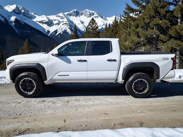 Used 2024 Toyota Tacoma TRD Off-Road image 6
