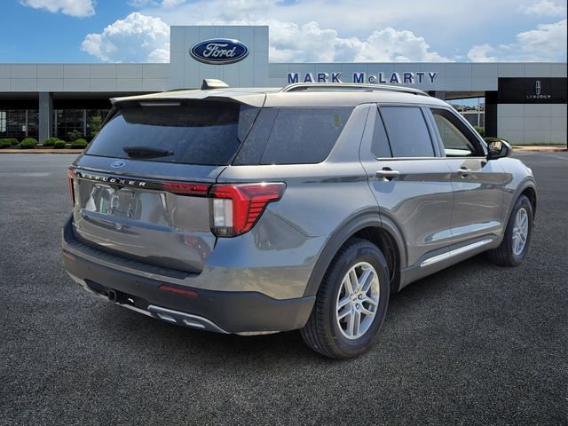 Certified 2025 Ford Explorer Active w/ Active Comfort Package RWD image 4