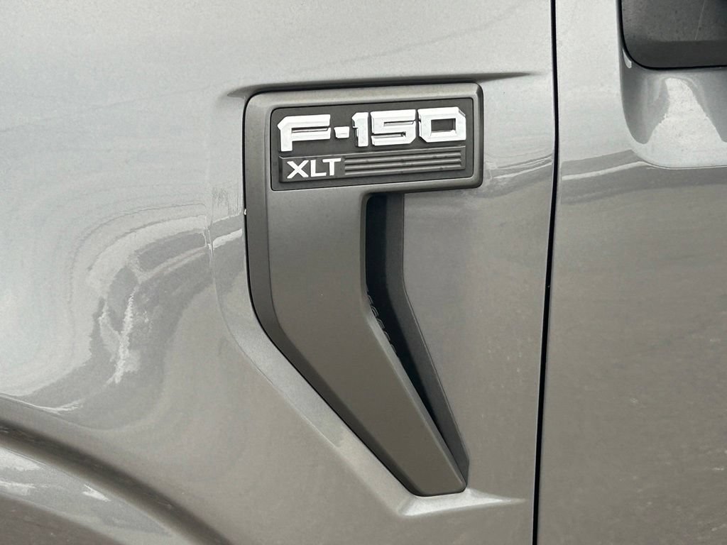 Certified 2022 Ford F150 XLT w/ Equipment Group 302A High RWD image 18