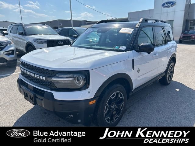 Certified 2025 Ford Bronco Sport Outer Banks w/ Outer Banks Tech Package+ AWD/4WD image 1
