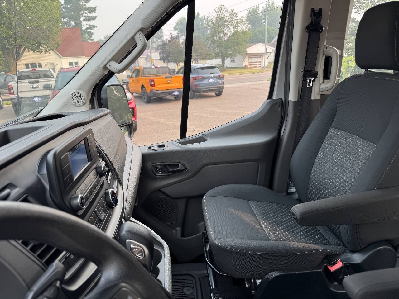 Certified 2023 Ford Transit 350 XL AWD/4WD image 24
