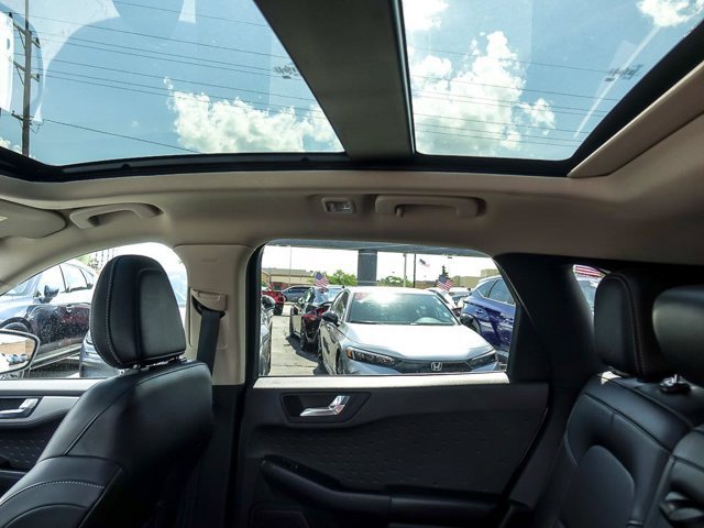Certified 2020 Ford Escape SE Sport AWD/4WD image 16