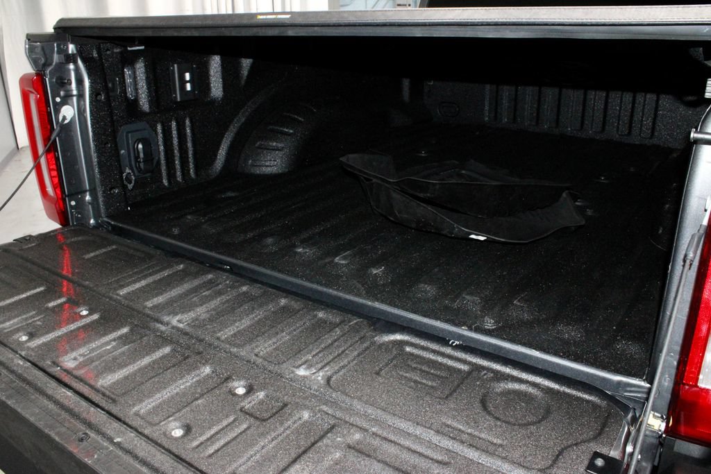 Certified 2025 Ford F250 XL AWD/4WD image 14