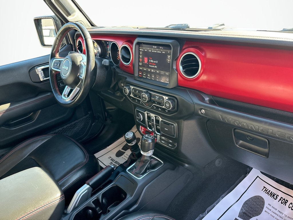 Used 2023 Jeep Wrangler Unlimited Rubicon AWD/4WD image 15