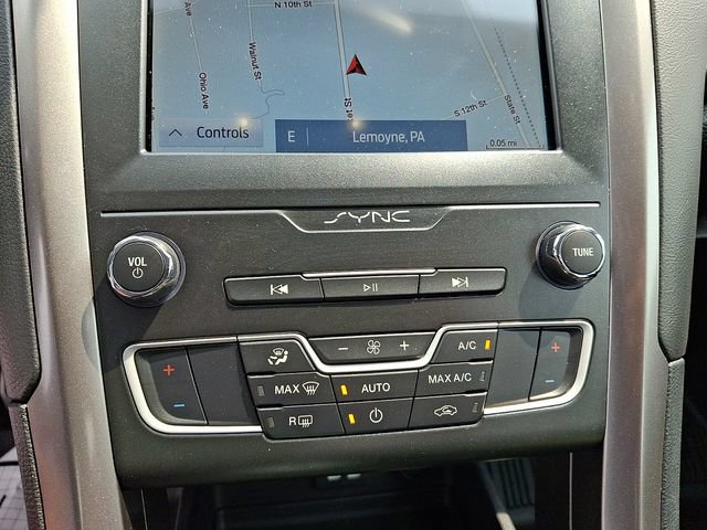 Certified 2020 Ford Fusion SE FWD image 15