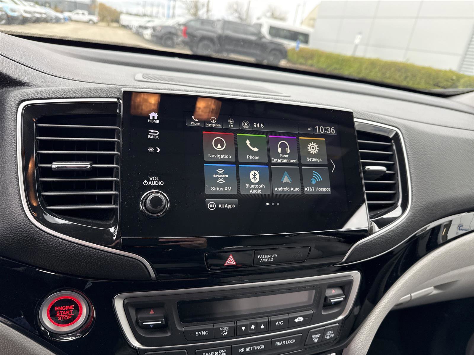 Used 2022 Honda Pilot Touring image 14