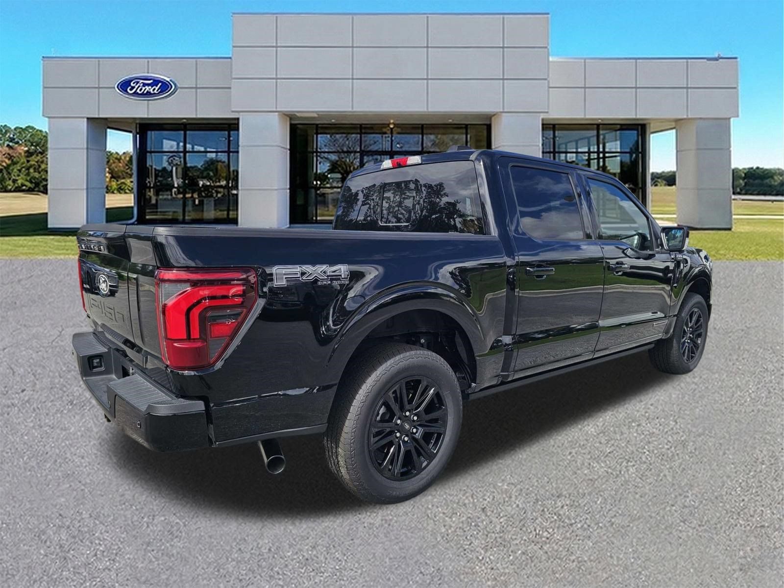 Certified 2025 Ford F150 Platinum w/ Equipment Group 702A High AWD/4WD image 4