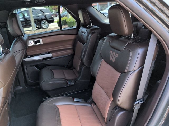 Certified 2022 Ford Explorer King Ranch w/ Technology Package RWD image 14