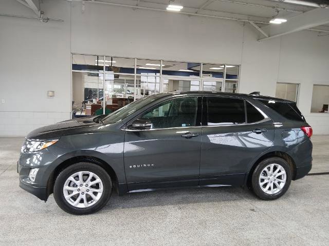 Used 2019 Chevrolet Equinox LT w/ Driver Convenience Package image 2