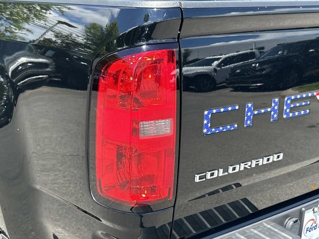 Used 2022 Chevrolet Colorado W/T w/ Custom Special Edition AWD/4WD image 11