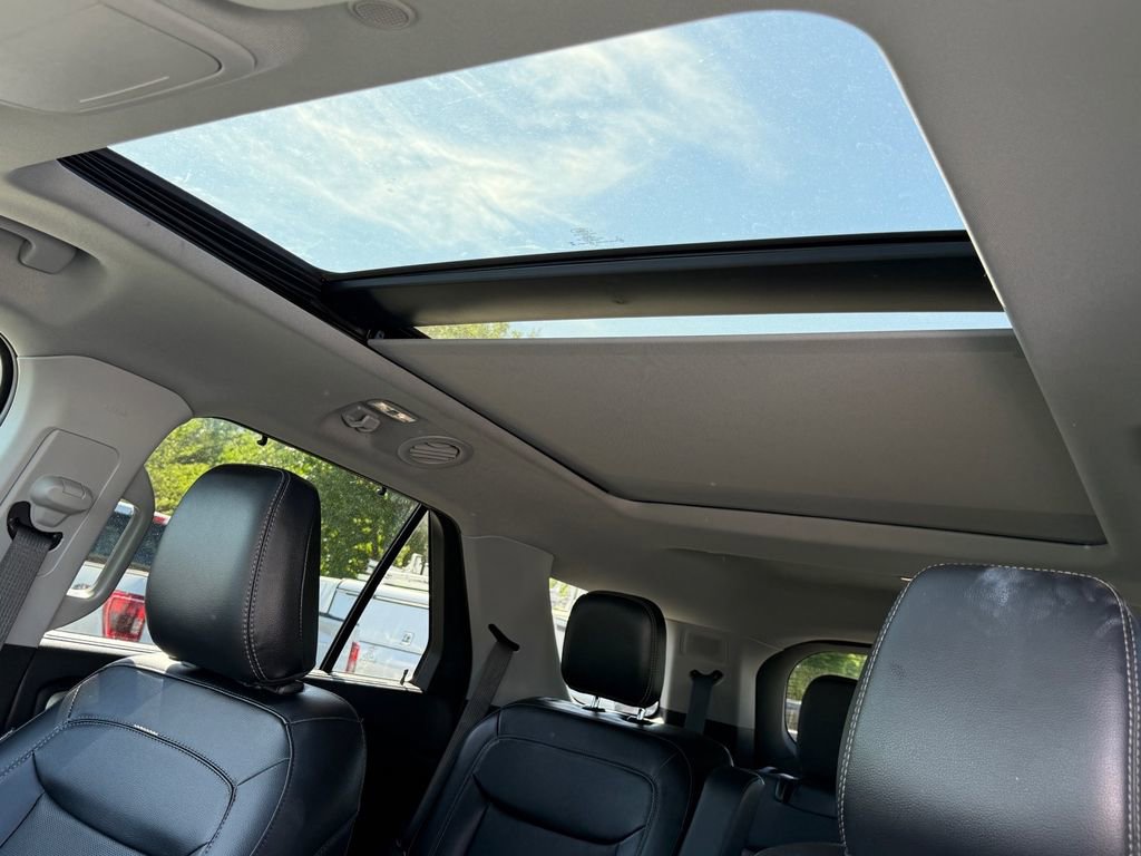Certified 2023 Ford Explorer Limited RWD image 17