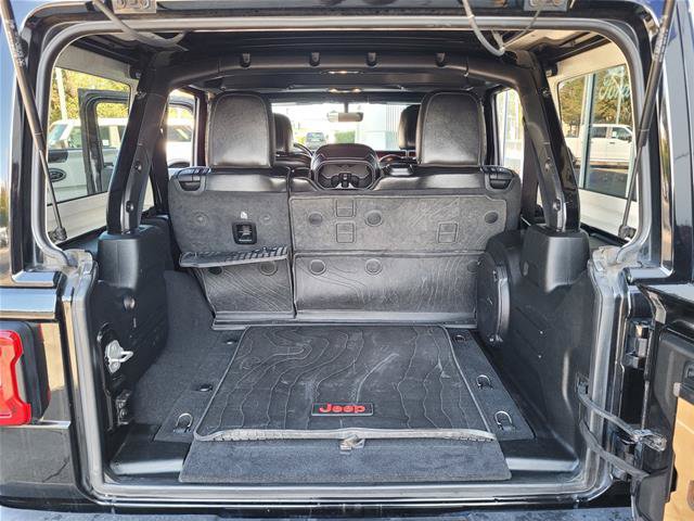 Used 2020 Jeep Wrangler Unlimited Rubicon AWD/4WD image 34