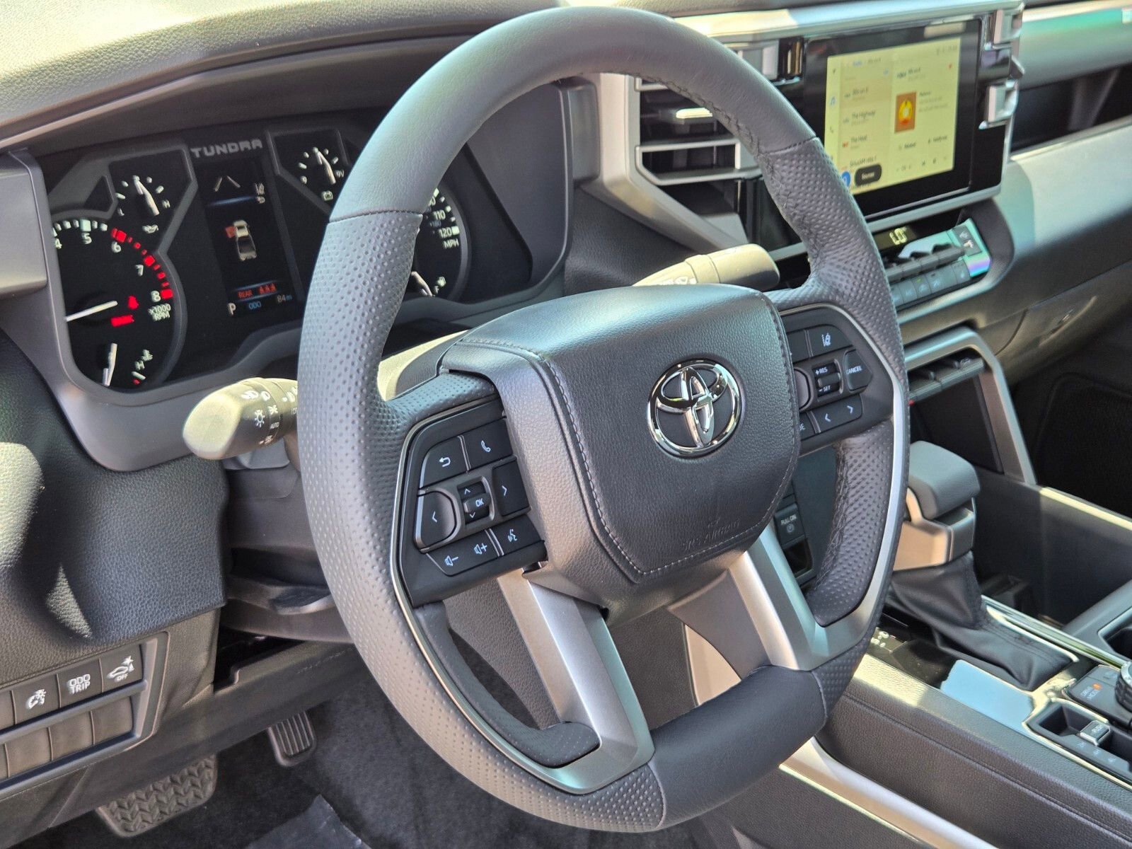 Used 2026 Toyota Tundra SR5 w/ SR5 Premium Package AWD/4WD image 18