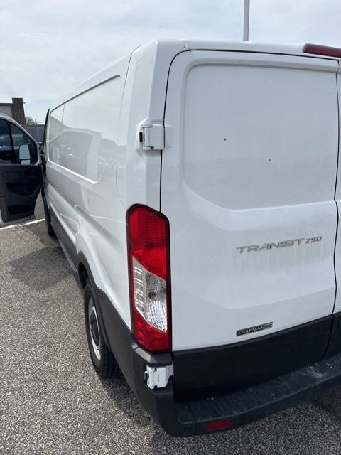 Certified 2023 Ford Transit 250 Low Roof RWD image 19