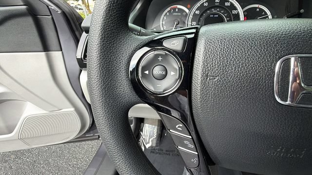 Used 2017 Honda Accord LX image 24