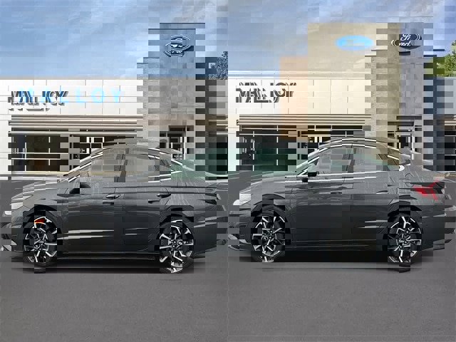 Used 2022 Hyundai Sonata Limited w/ Cargo Package image 5