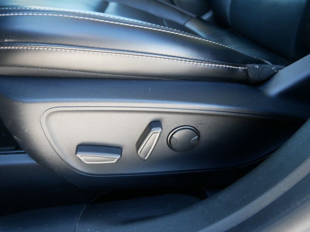 Certified 2024 Ford Escape Platinum image 15